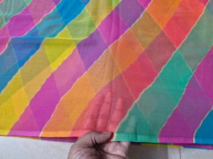 Lahariya Saree