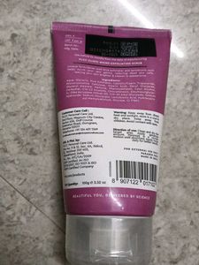 VLCC ProYouth Face Scrub