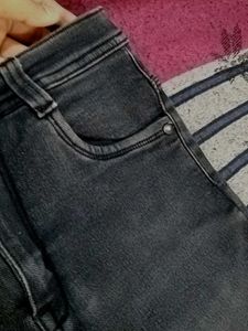 Dark Black Denim Jeans🖤