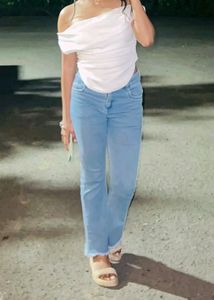 Stretchable Top 🦋🦋🤍🤍 Preetist....