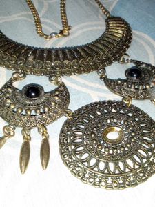 Neck Piece