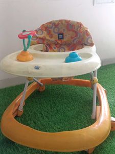 Mee Me Baby Walker