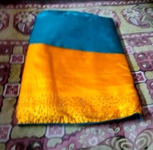Yellow Saree With Attached Blouse Piece