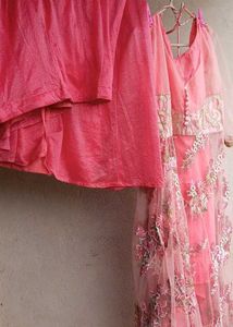 sale!bridal lehanga with shining skirt inner n ja