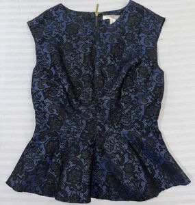 Forever 21 Lace Peplum Top