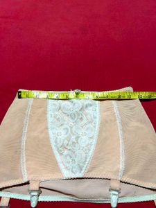Vintage Style Nude Lace Garter Belt