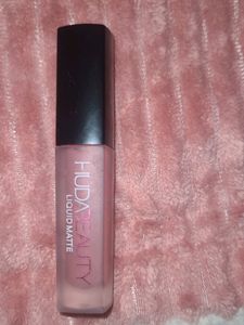 Lipstick Return