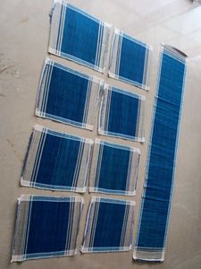 Set of 8 table mats and Runner