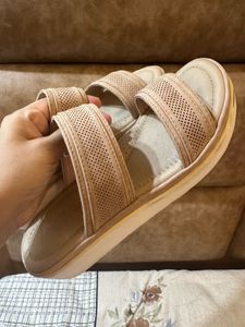Original Bata Comfit Beige Sandals
