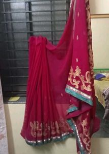 Super Saree With Golden Work