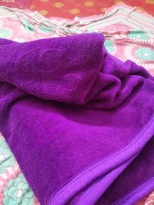 2 Blanket And Free Pillow