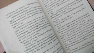 It Ends With Us - Colleen Hoover