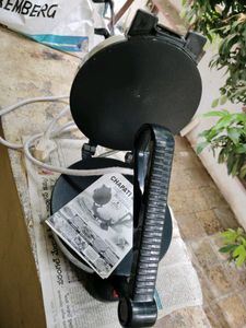 Chapati Maker, New