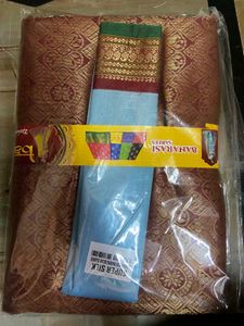 Banaras Sarees Brand New ( All 3300 Rs )