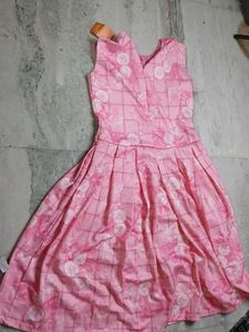PINK WOMEN GOWN FOR PARTY