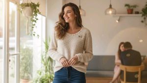 Cream Knit Top
