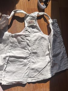 Girls Shrug
