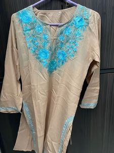 Kashmiri Kurti