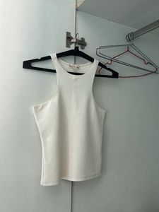 35 H&M CREPE TOP