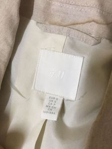 H&amp;M Sleeveless Linen Blend Vest
