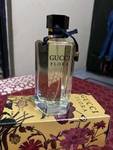 Gucci flora Perfume for her ❤️