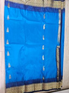 Blue &amp; Gold Patterned Fabric Jari