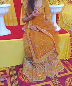 Elegant Yellow Lehenga Choli Set