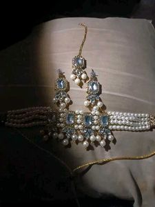 Elegant Pearl & Stone Jewelry Set