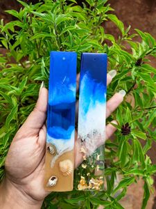 RESIN BOOKMARK 🔖SIZES:-Big - 15cm (approx)Small -