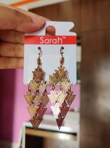 Rose Gold Dangler Earring