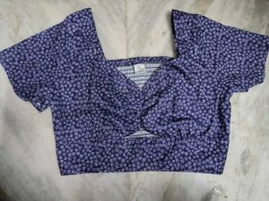 BRAND NEW SSS Crop Top