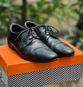 Bata Black Formal Shoes