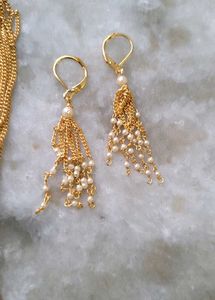 Gold Chain &amp; Pearl Jewelry Set