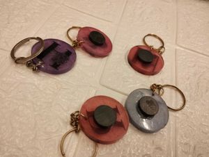 Resin Initial Keychains With Magnet