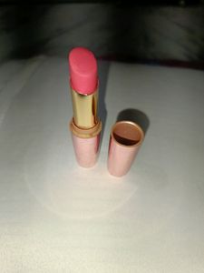 Combo Pack Lipstick &Nail Paint