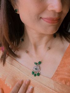 Emerald Green & Light Pink Jewelry Set