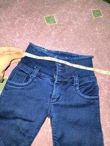 GIRLS JEANS👖