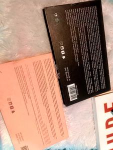 Eyeshadow Palettes - Beauty Essentials