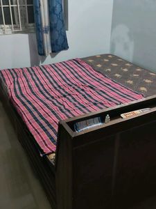 50% off.. cot with matress..Comfortable Bedding