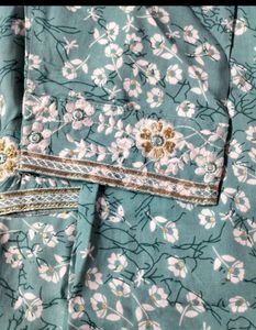 Floral Print Cotton Straight Kurti