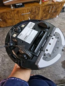 Eureka Forbes Robo Vacuum Cleaner