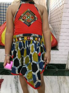 Dress To Be Worn In Navratri Doesn't Fit here Now