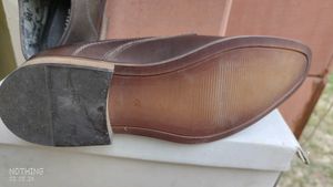 Size 7 Leather Shoe