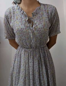 Pinteresty Lavender Mid Floral Dress