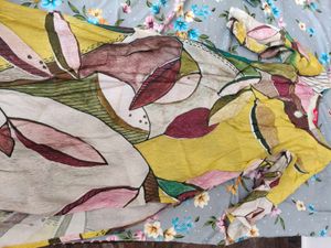 Abstract Printed Kurti With Dupatta (Altered To XS