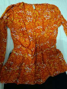 Floral Print Ruffle Top