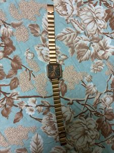 Sale!!Elegant Gold Watch