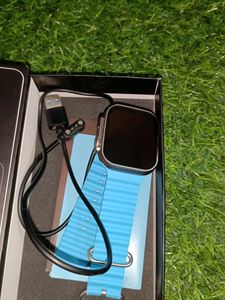 Boult Smart Watch Working Crown