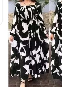 Chic Black &amp; White Print Maxi Dress