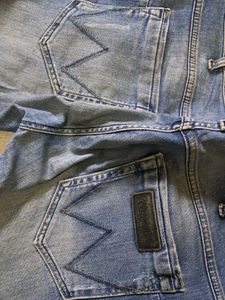 Original Wrangler Ripped Jeans